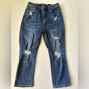 Judy Blue Jeans Womens  5/27 Blue Capri‎ Fit  Distressed